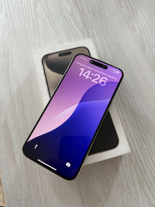 Продаю свой iphone 15 pro max состояния идельная 256 гб