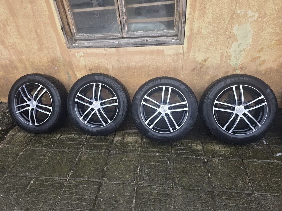 Гуми  Michelin 215/60/17