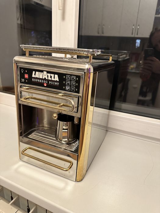 Кофемашина Lavazza espresso point