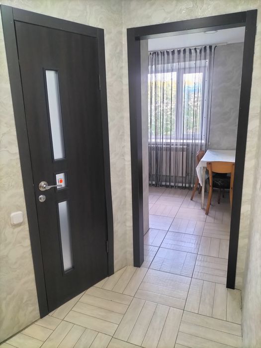 Продам  квартиру в центре.