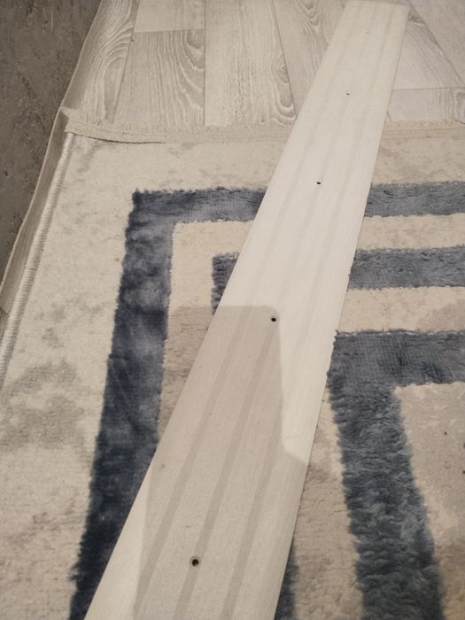 Продам меж комнатный порог