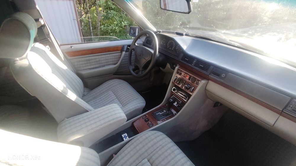 Mercedes-benz W124 E280