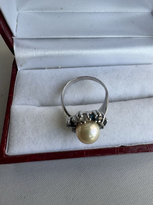 Inel din argint, perla si cubic zirconia