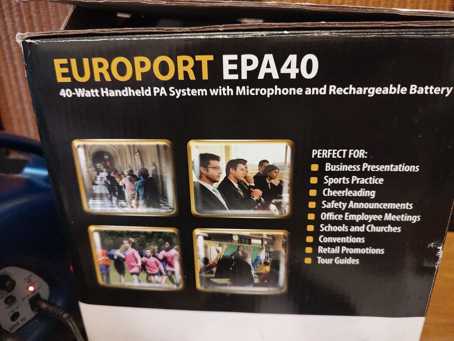 Microfon + boxa audio