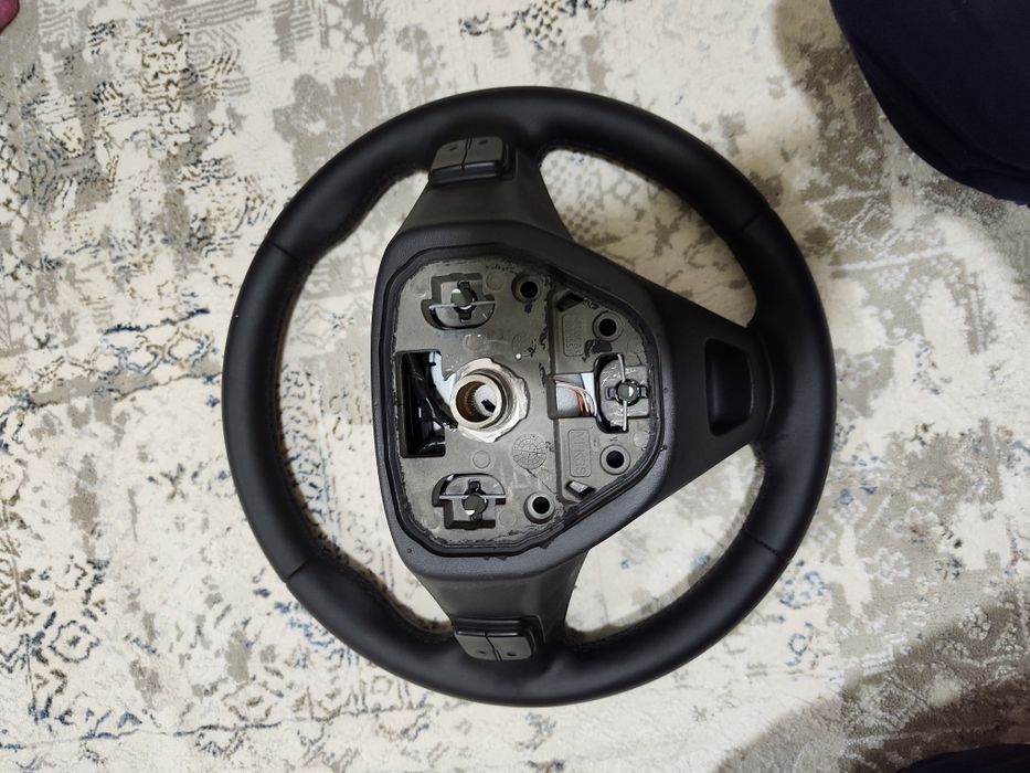 Malibu 2 rul.  (руль).