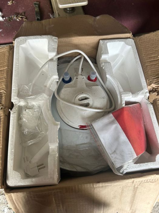 Аристон 80 литр.