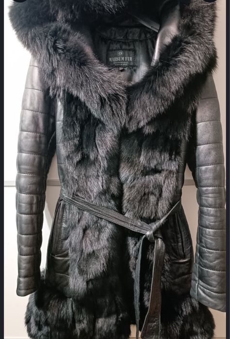Кожено палто с лисица