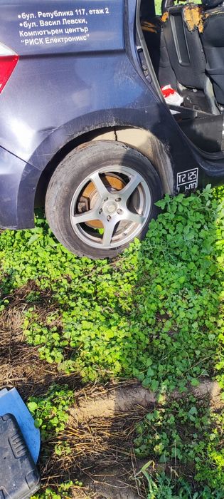 Хонда ФРВ Honda FR-V на части