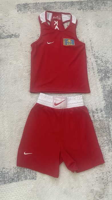 Продам боксерские формы NIKE