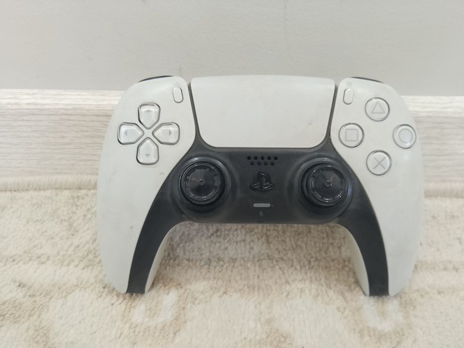 DualSense PS5 — под ремонт / на запчасти