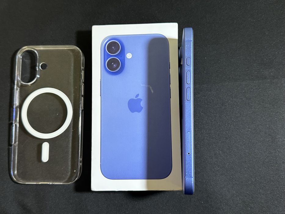 iPhone 16 128GB Ultramarine 90% Battery Health