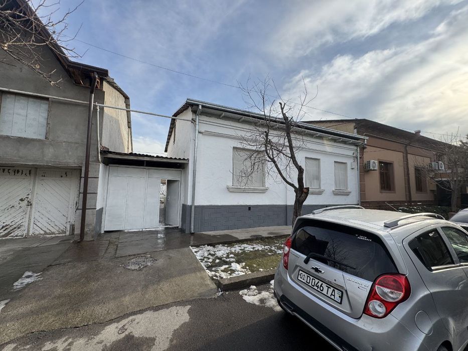 Срочно!!! Продается Учтепинискй район Бирлик Трамвай круг 3,9 соток