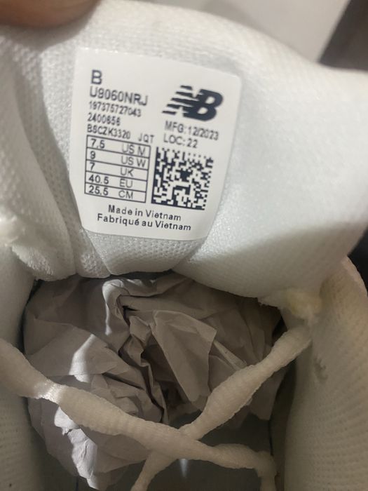 Женски маратонки New Balance 9060