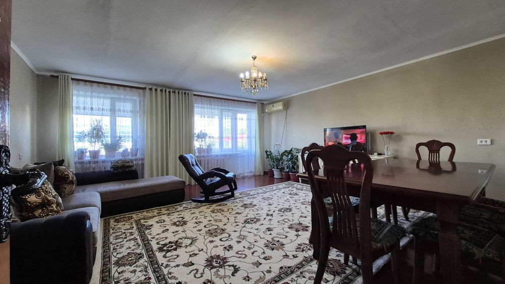 Квартира на Азаттык 42А