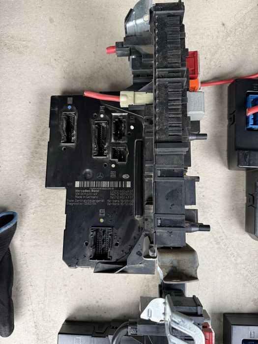 Заден САМ модул - Mercedes (w204)
