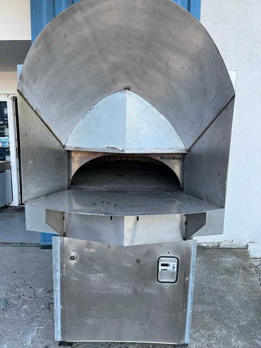 Woodstone S U A - Cuptor pizza GAZ si lemne 2 in 1 (folosit 6 luni)