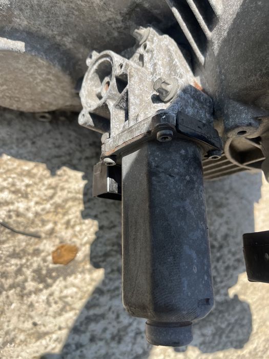 Раздатка за бмв x5 e70 3.5d 3.0d раздатка за бмв/bmw x5 e70