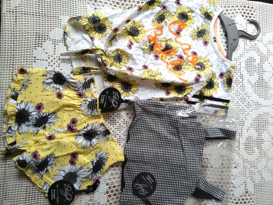 Нов детски летен комплект Mothercare Baby K, размер 3-4 години