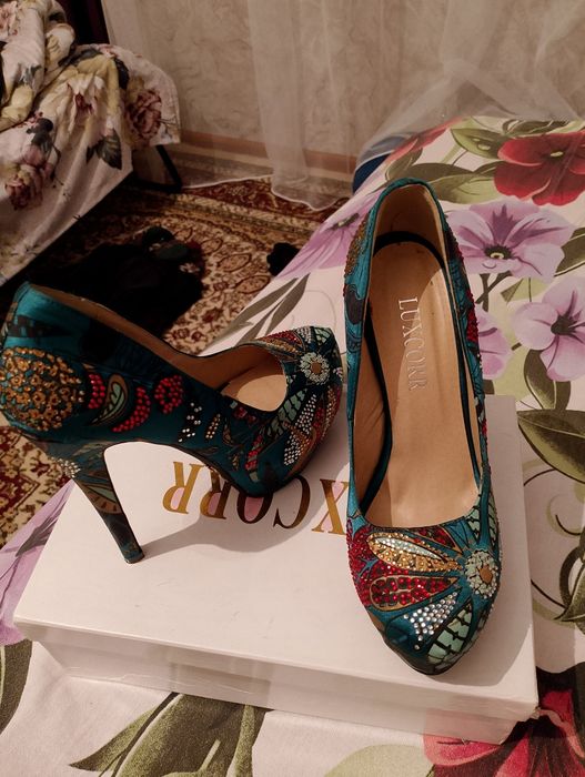 Продам туфли новый 5000 тенге