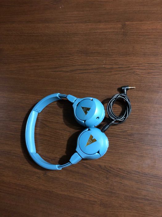 Casti POGS ( nu airpods , nu apple)