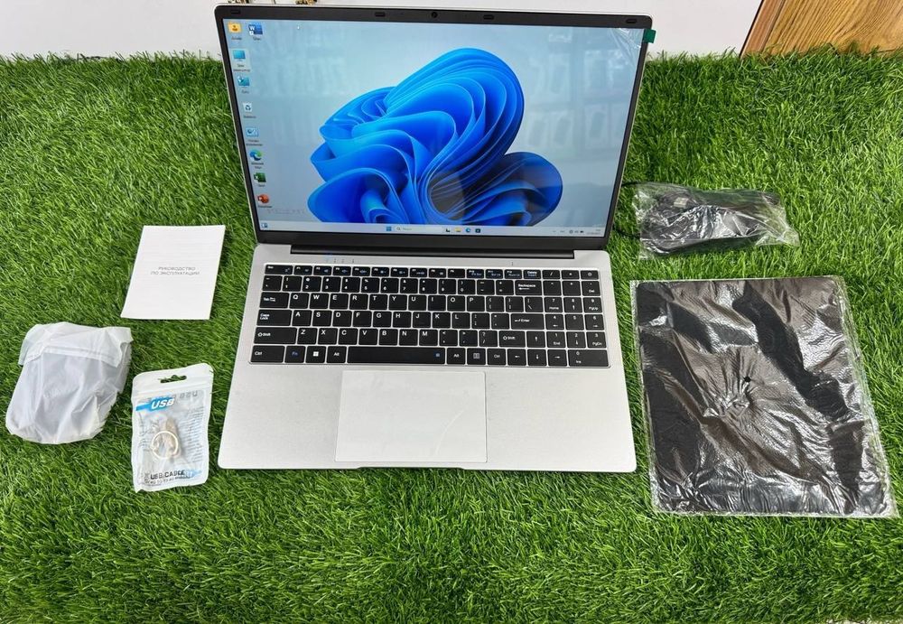 Noutbuk Yangi bizda xar xili bor