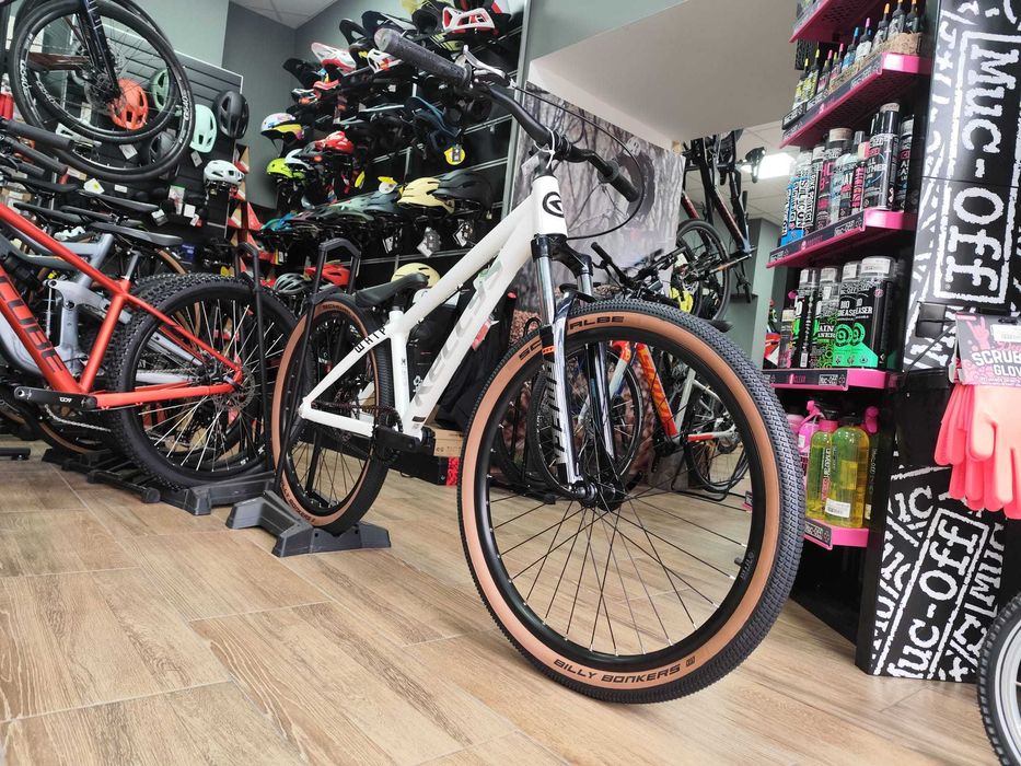 Bicicleta Kellys WHIP 30 M in stoc la Est Bike Funky Sports