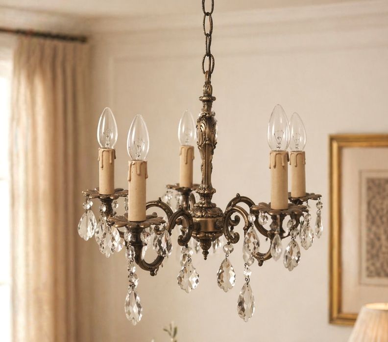 Candelabru antic din bronz in stilul francez Louis si elemente din cristal,piesa cu o lucrătură deosebita dimensiuni