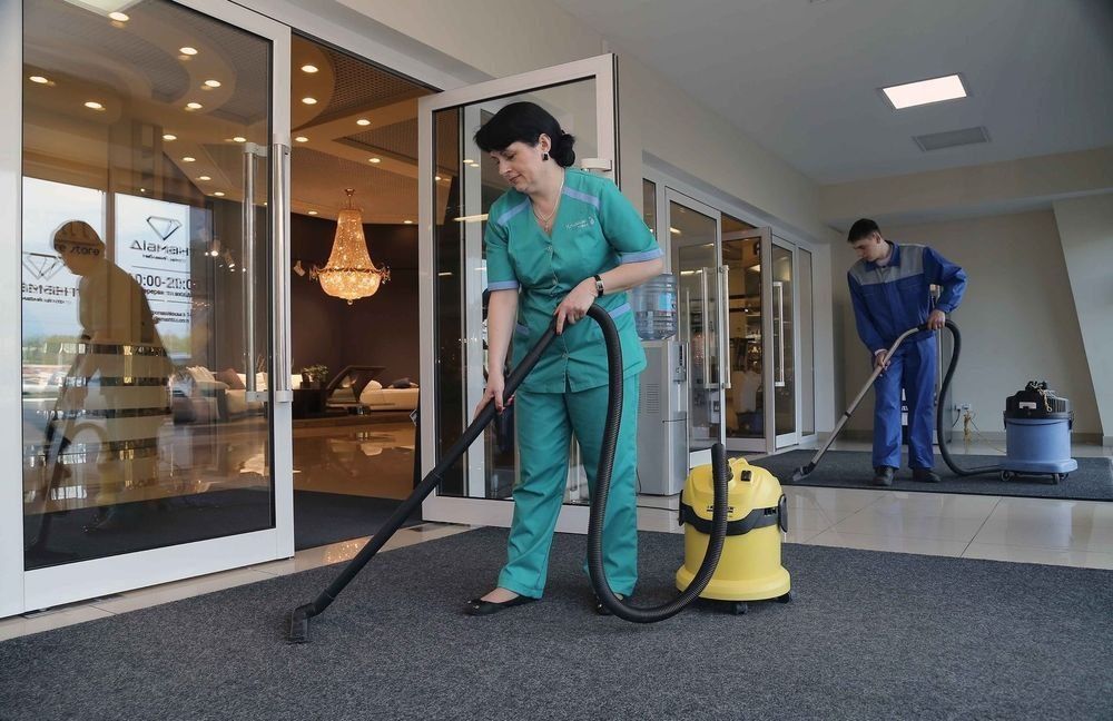 Идеальная уборка и клининг услуги качественно и аккуратно.