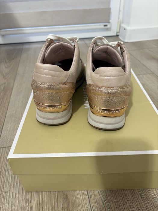 Дамски маратонки Michael kors розови