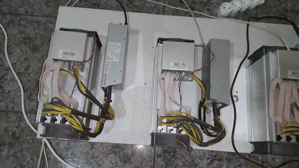 BITMAIN Antminer L3+ 504 MH/s, Litecoin ASIC майнер, PSU по избор