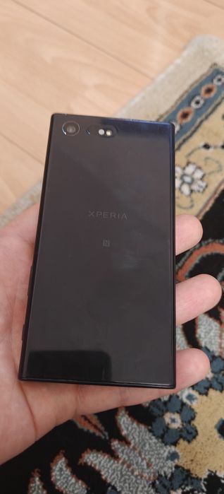 Sony xperia x compact