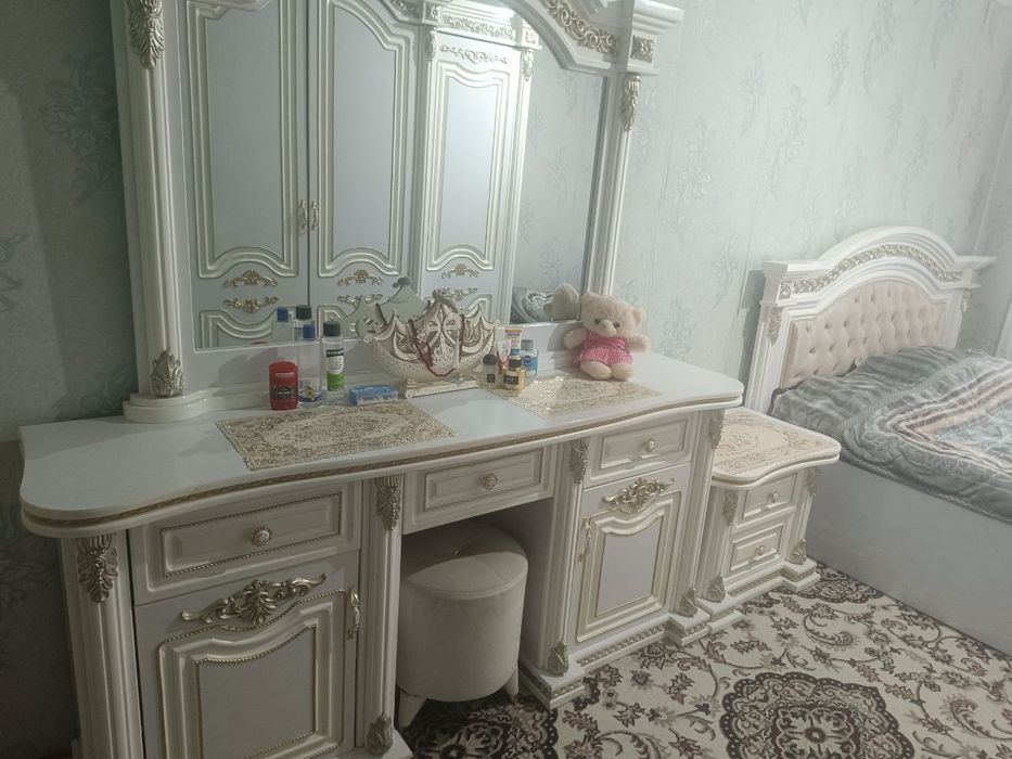 Спальный гарнитур Yotoqxona mebel