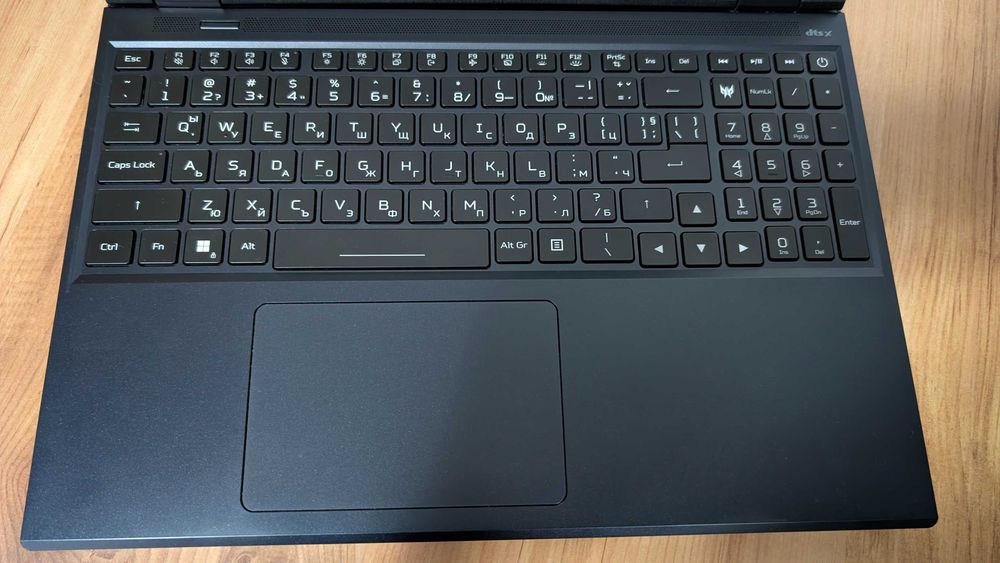 Геймърски лаптоп или за Local AI - Acer Predator Helios Neo 16 (phn16-72-90bv)