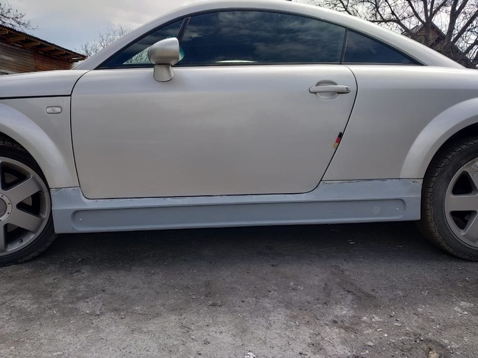 Продам бампер на ауди тт