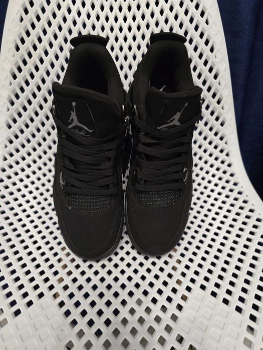 Nike jordan 4 nr 40 41 42 43 44 45  preț 400 lei