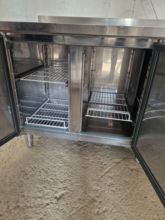 Хладилна маса The Cold