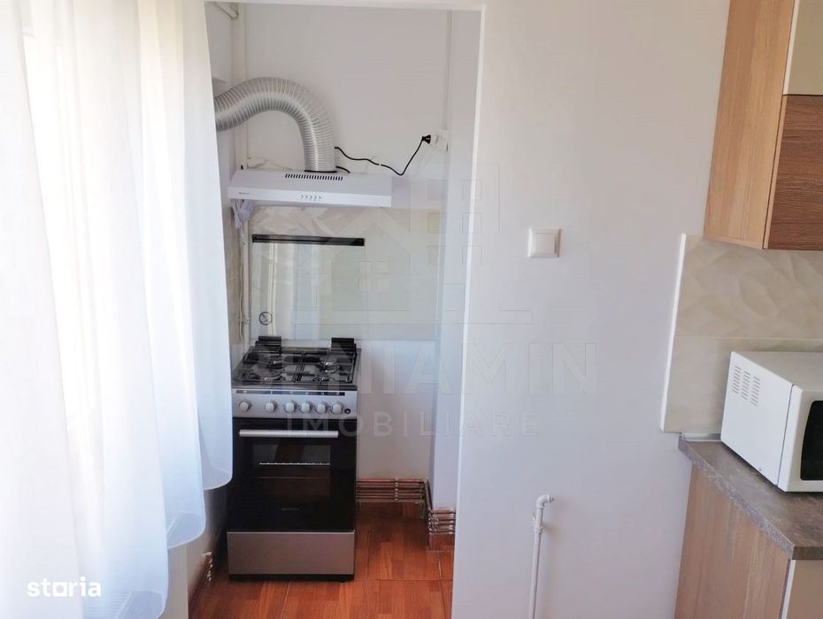 2 Camere-Decomandat-Centrala Termica-Mobilat-Utilat-Cornitoiu