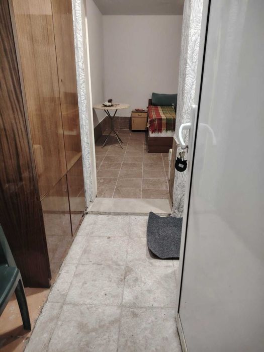 Дава се под наем Едностаен апартамент в Варна, Младост 1 - 20 кв.м за 81.6 € - Снимка #4