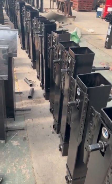 Лапы опорные полуприцепа Комплект