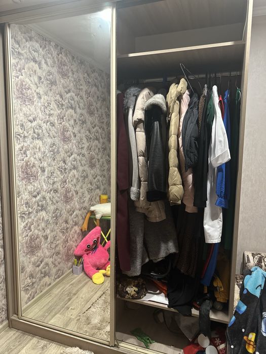 Срочно подам шкаф-купе