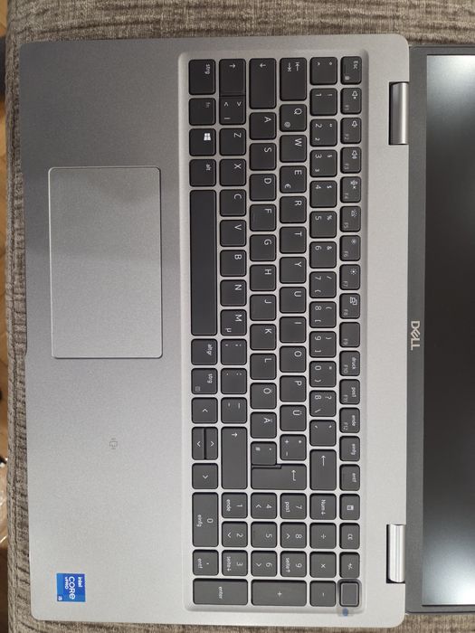 Dell Latitude 5520