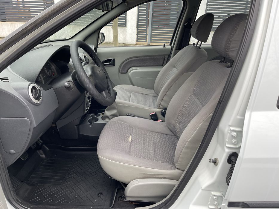 Dacia Logan 2007 1.5 dci ambition