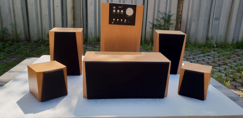 Сабвуфер и колонки