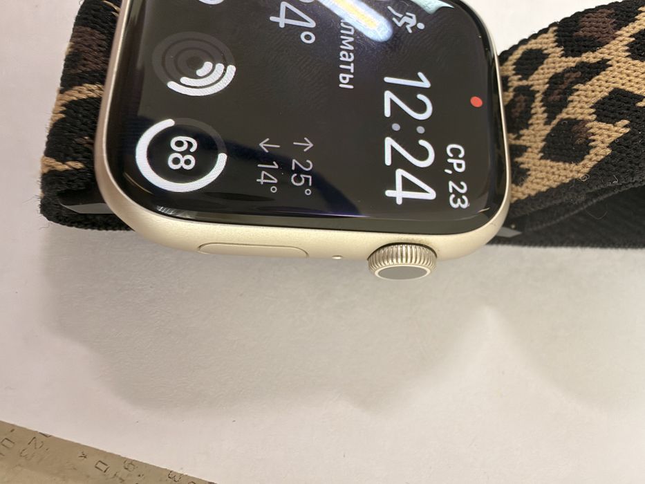 Продам смарт-часы Apple Watch 9 серия