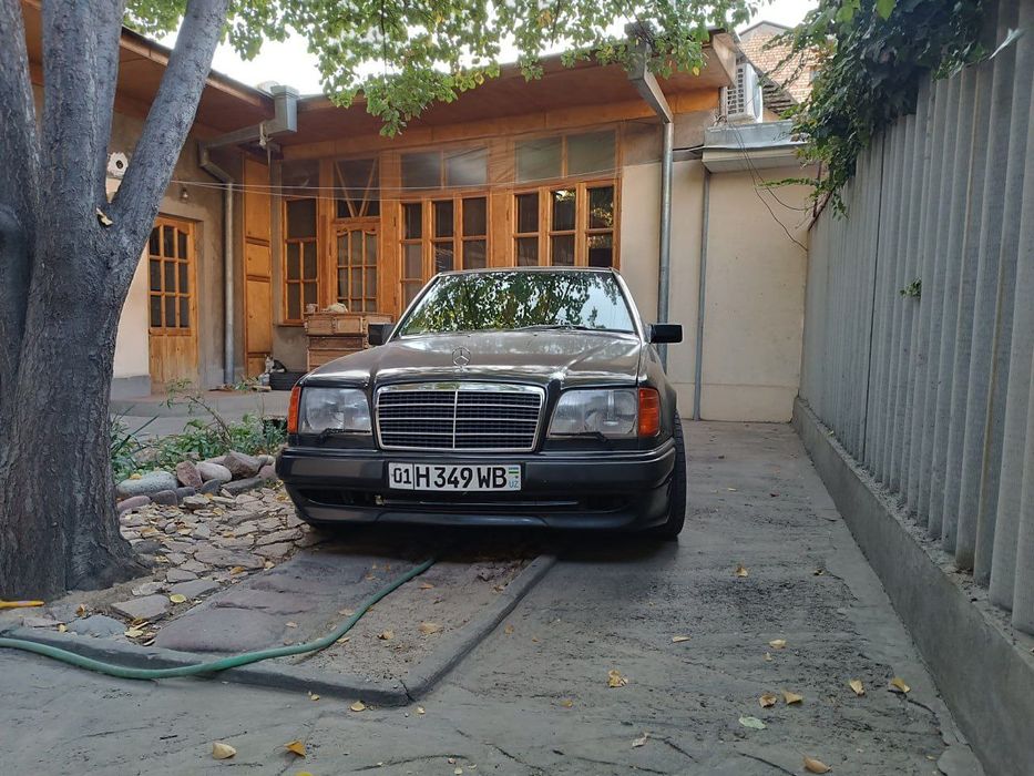 Продается проектный Mercedes W124