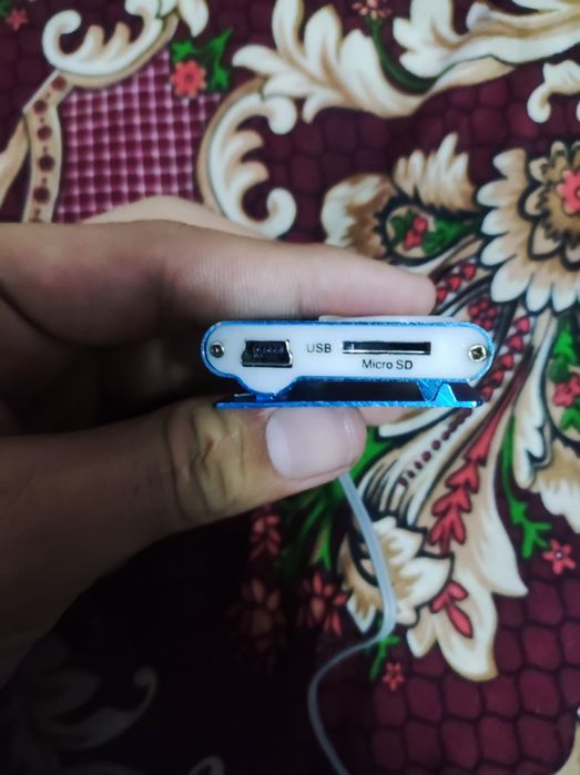 MP3 zaryadnigi yoʻq +boʻnusga naushnik