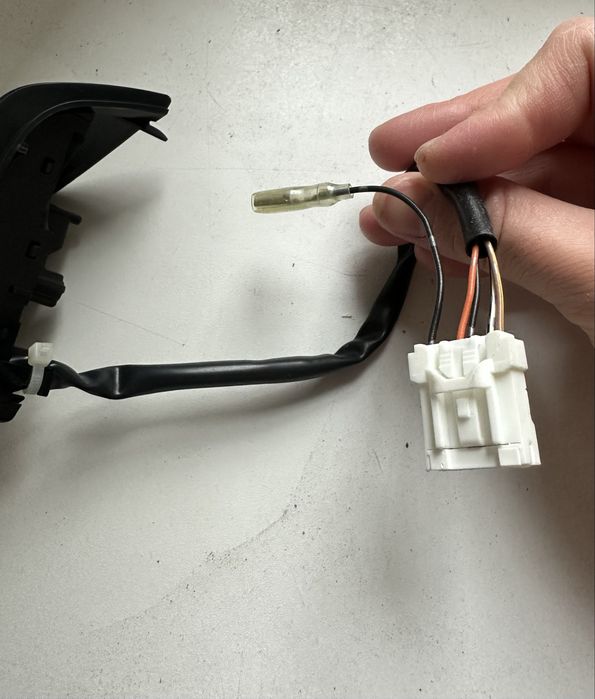 Кнопки на руль Mazda 6 gg