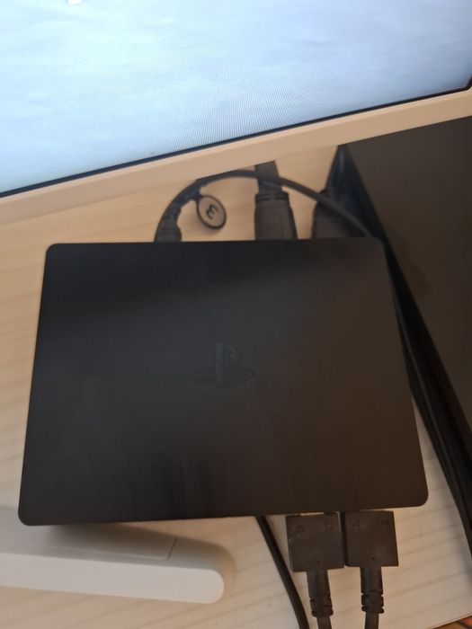 PS4 slim 500 GB & Ochelari VR