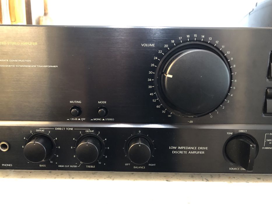 Onkyo A-8670 стерео Не работи