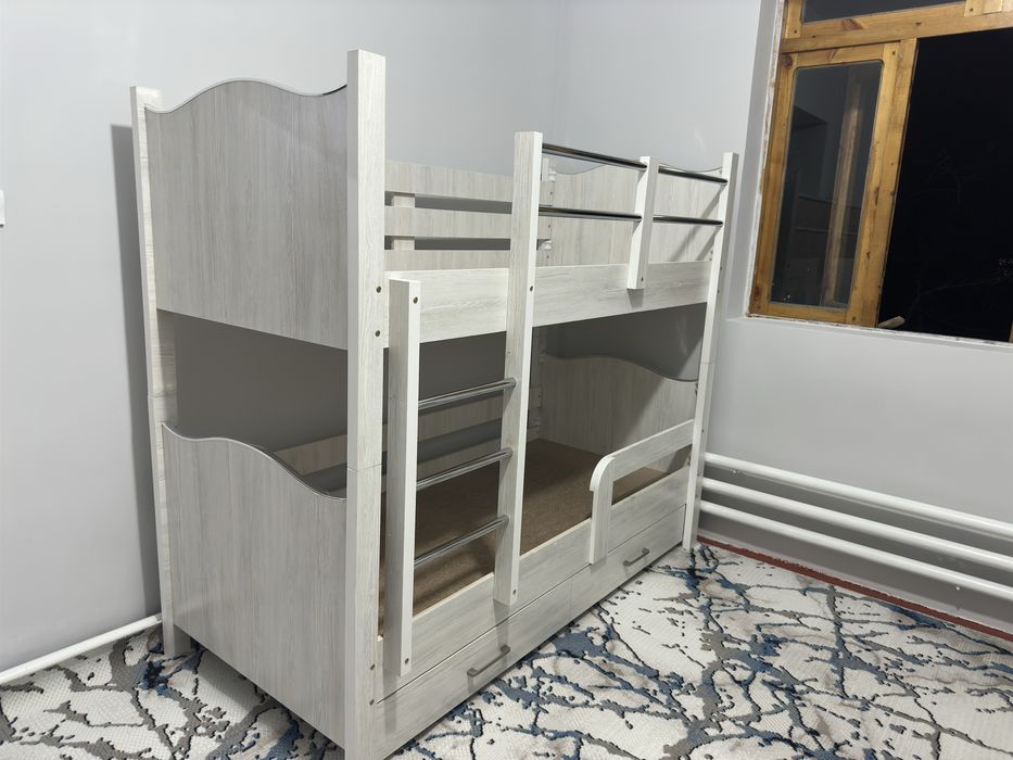 Ikki etajli kravat yetkazib berish bepul